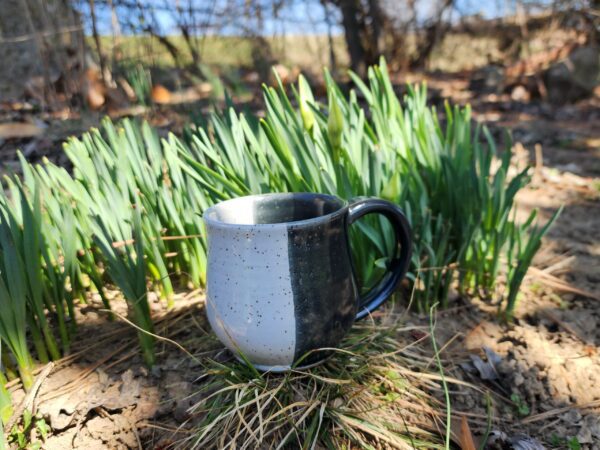 Monochrome Split Mug - Image 4